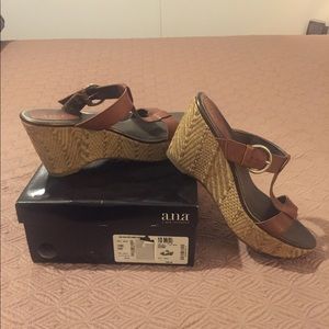 Wedge platform shoes